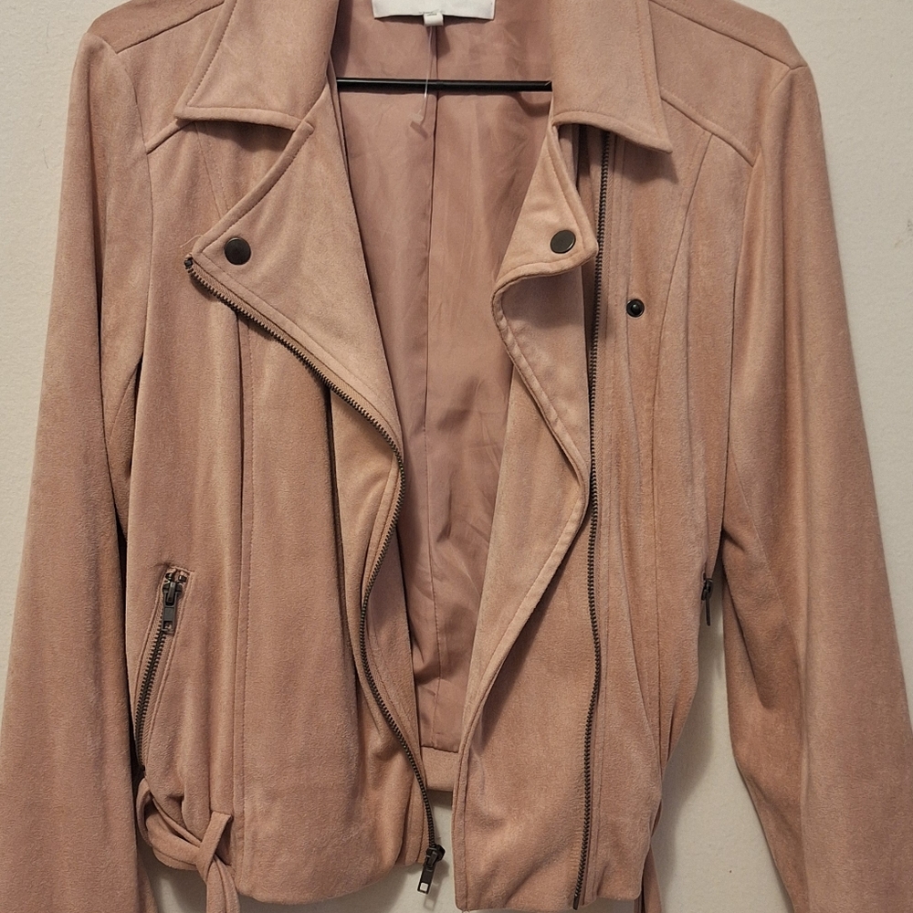 Cupcakes and cashmere jacket